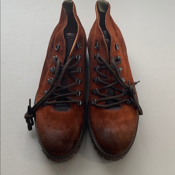 Rodd and Gunn shoes NWOT